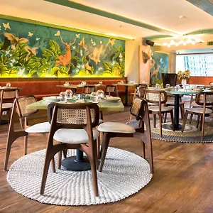 Ize By Lifestyleretreats Hotel